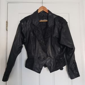 Wilsons Black Leather Cropped Jacket Snap Front Womens Medium Rocker Moto